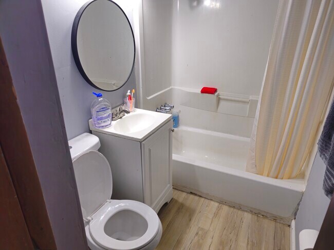 Photo - 4871 N 20th St