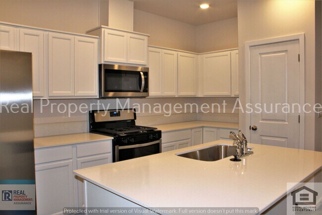 Photo - 873 N 19th Ave