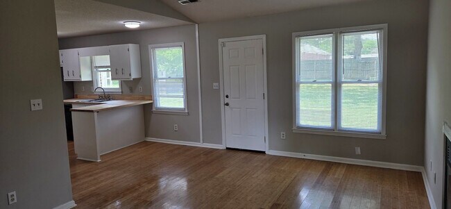 Photo - Charming Home Right off Winchester Rd