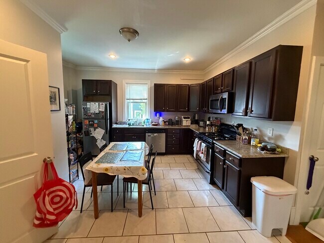 Photo - 66 Mozart St Unit 2