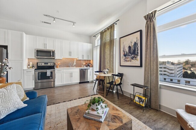 Building Photo - Lincoln at Dilworth Rental