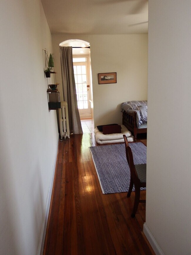 Photo - 3601 Keswick Rd Unit 1