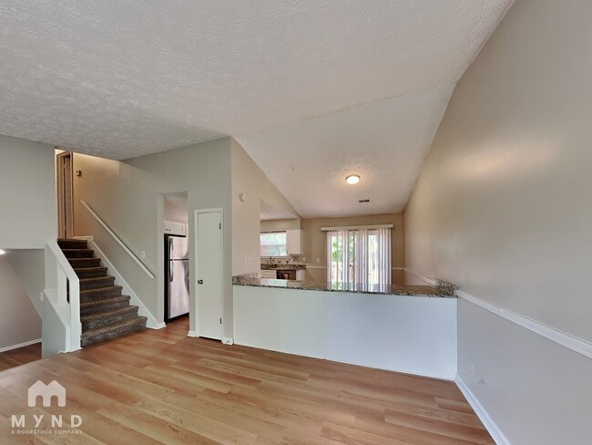 Photo - 2262 New Castle Cir