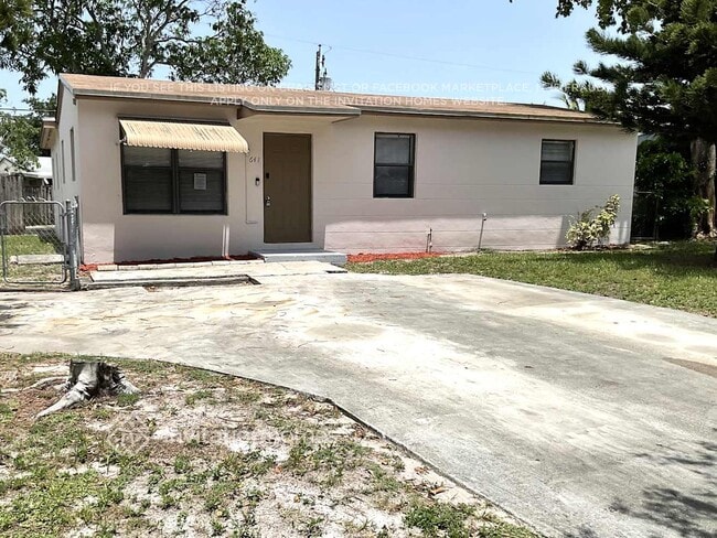 Photo - 641 N 68th Way House