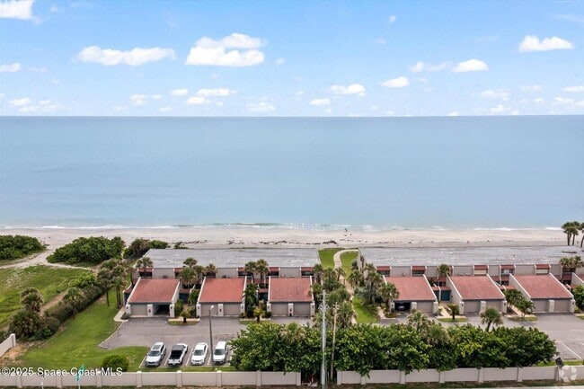 Building Photo - 109 Jimmy Buffett Mem Hwy Rental