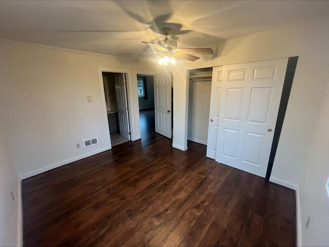 Photo - Charming home in a great neighborhood