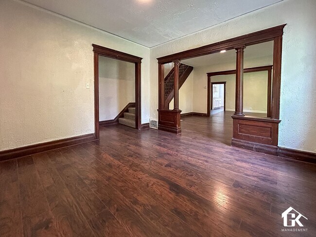 Photo - Cadillac House Unit 2