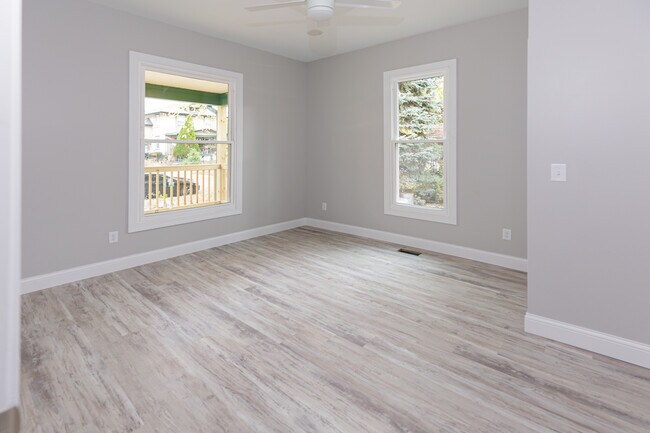 Photo - 805 E Olive St Unidad 1