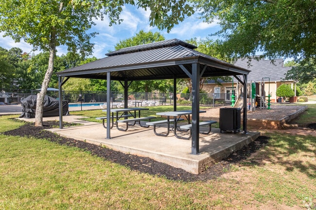 Outdoor Grilling Area