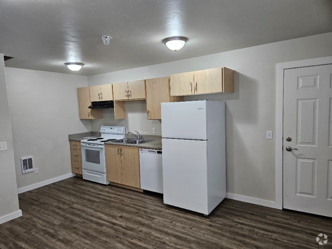 Building Photo - 1401 Oakley Ave Unit 11 Rental