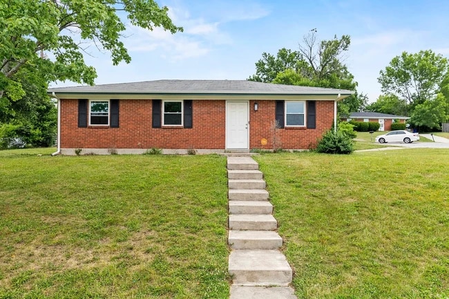 Building Photo - 1520 Thames Dr Rental