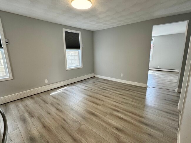 Photo - 21 Gesler St Unit 1