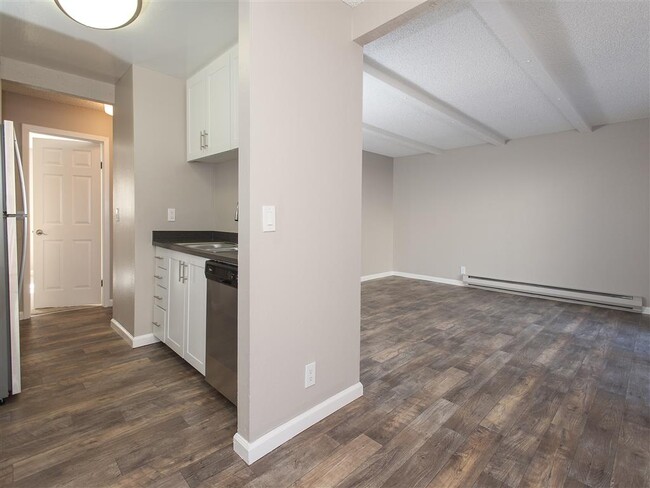 Shadow Oaks Apartment Homes