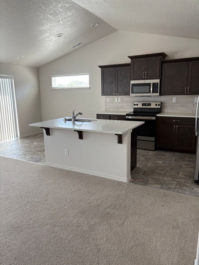 Photo - Newer Construction in Mae Valley