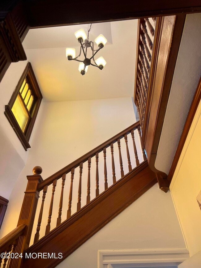 Photo - 84 McLaren St