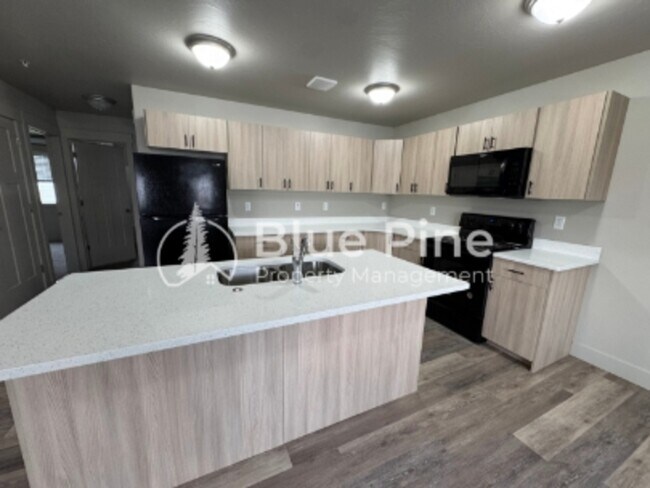 3570 Colt Cir Unidad 1