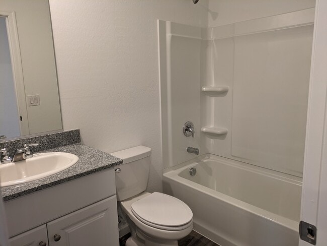 Photo - 1346 W Toltec Dr