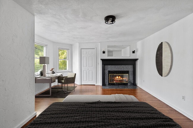 Photo - 61 Wordsworth St Unit 2