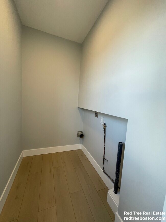 Photo - 11 Pearl Ter Unit 3