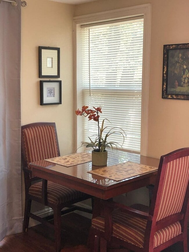 CRESTLINE - CRESTLINE Apartment Unit 1