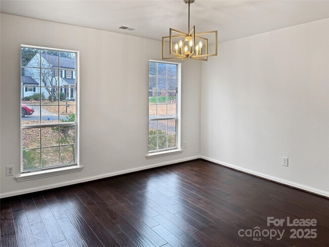 Photo - 8509 Golf Ridge Dr