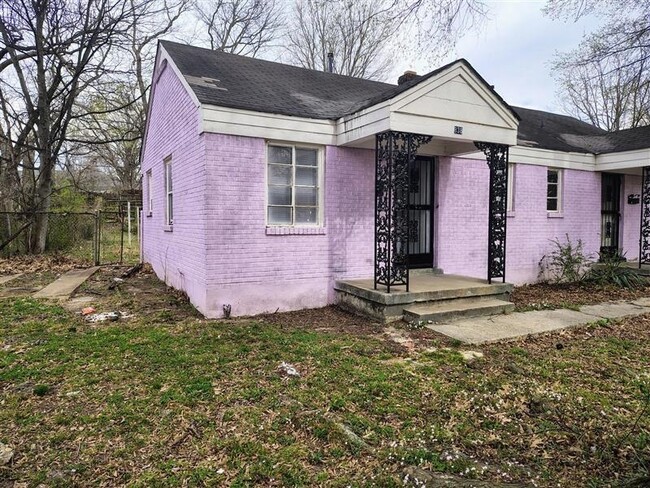 Building Photo - 838 LEON Pl Rental