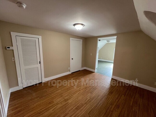 Photo - 32 Baxter St Unit 3