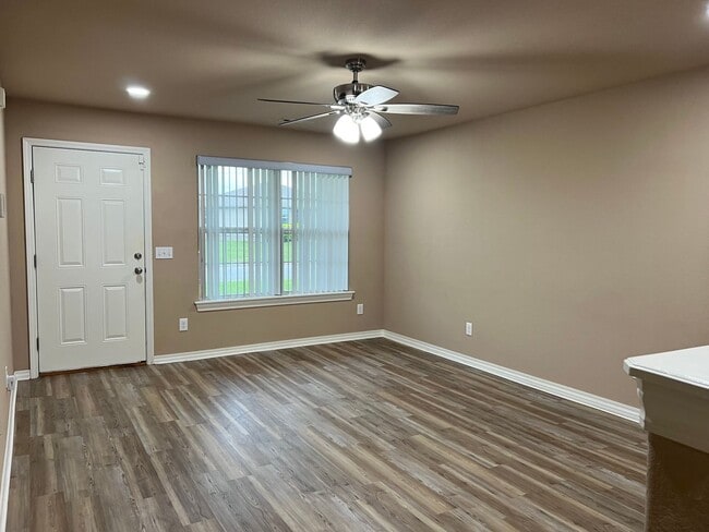 Photo - 3 Bedroom 2 Bathroom home