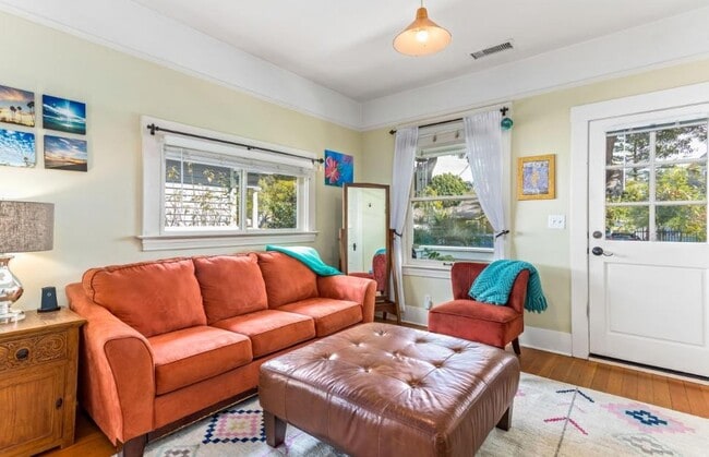 Photo - Elegant 2 bedroom 2 bath