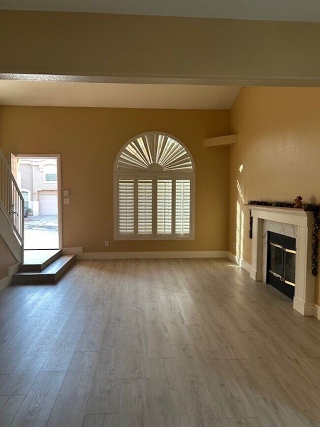 Photo - Beautiful 2 bedrooms