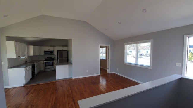 Photo - 25 Audrey Ln