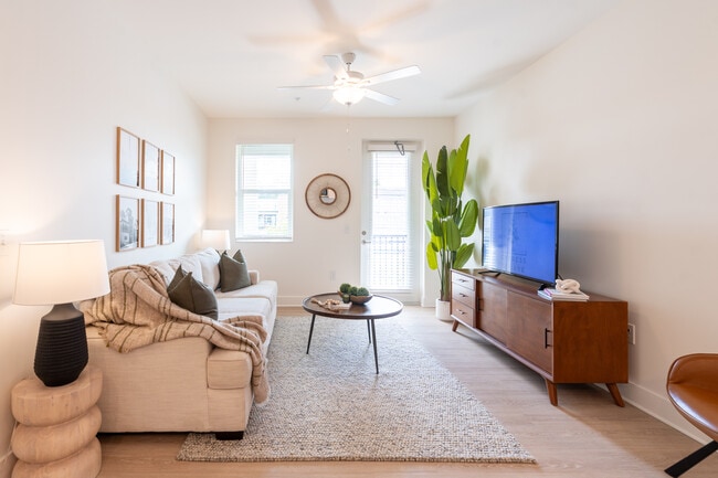 Cypress Square II Apartments