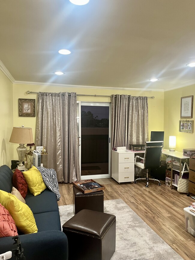 Photo - 2940 N Verdugo Rd Condo Unit 310