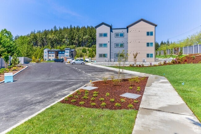 Building Photo - Grand Ridge Rental