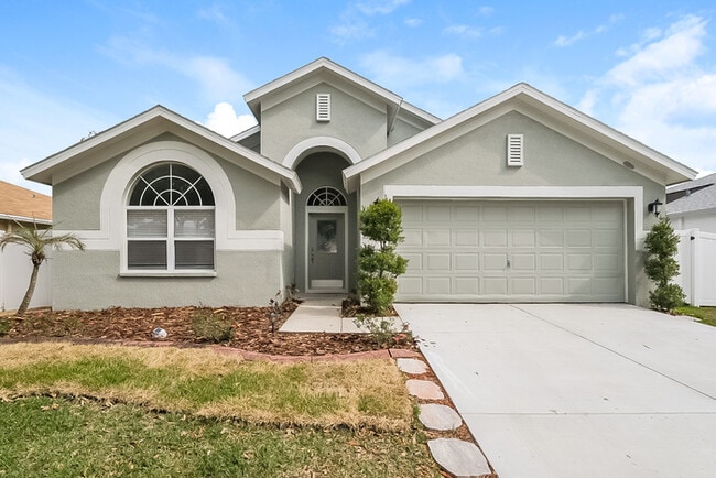 Building Photo - 2614 Vinedale Ave