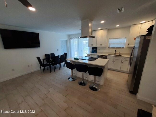 Photo - 114 Harris Blvd