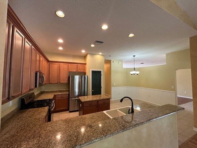 Photo - 16132 Ivy Lake Dr