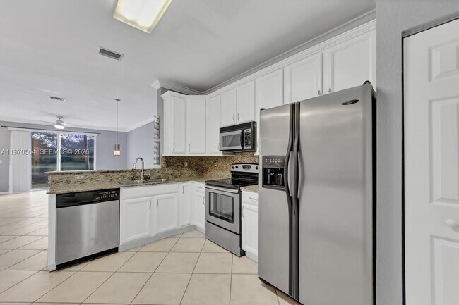 Photo - 2590 Cordoba Bend