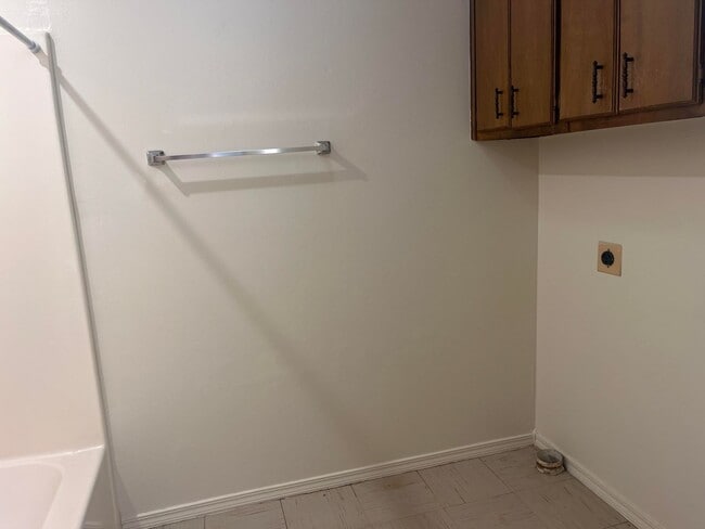 Photo - 311 N Joplin, Apt 1-7 Unit 311 N Joplin, Apt 7
