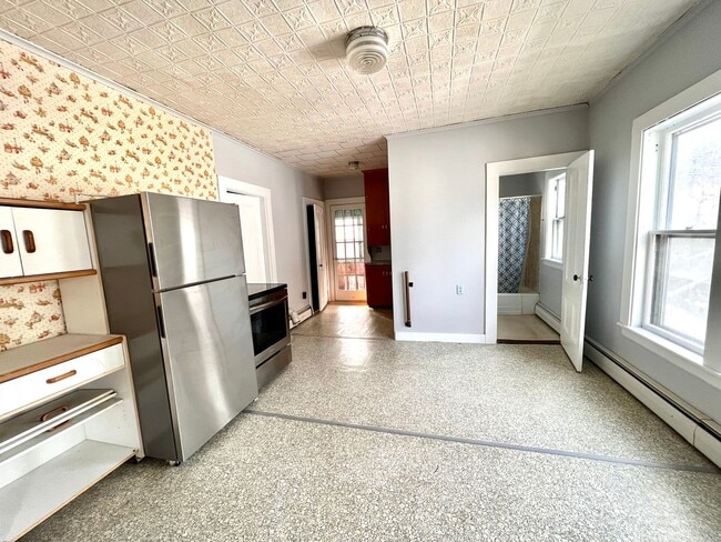 Building Photo - 59 Washington St Unit 1 Rental
