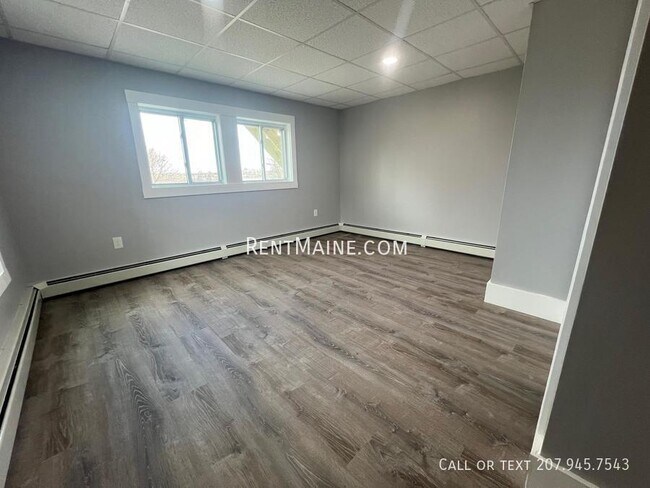 131 College Ave Unit 4