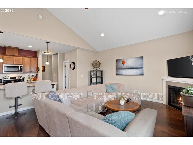 Photo - 2707 NE 131st Ct