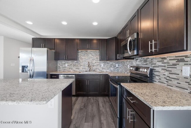 Photo - 2704 N Miami Ct