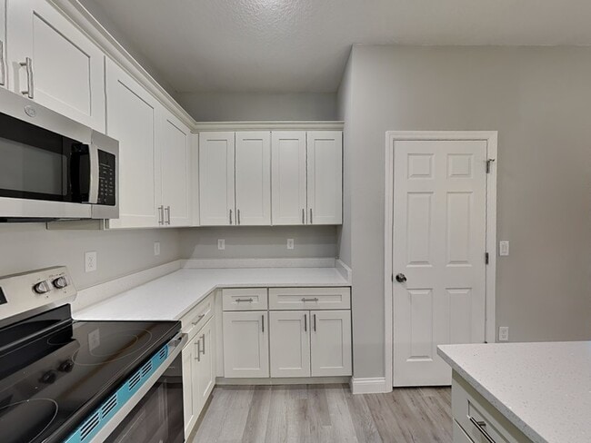 Photo - 11604 N Kenlake Cir