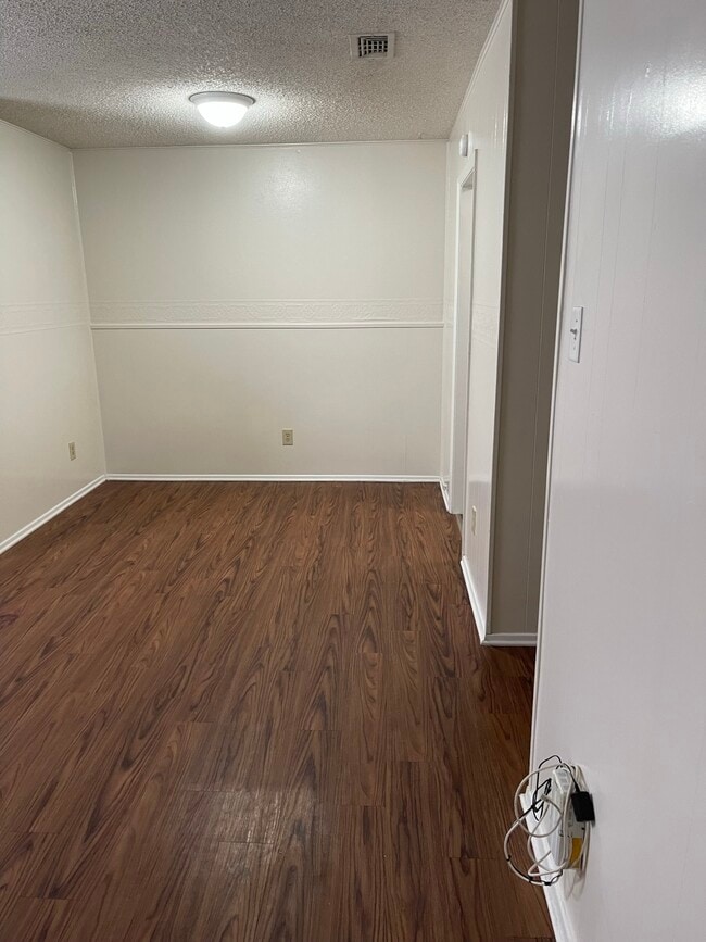 Photo - 4705 Diaz Ave Unidad 4705