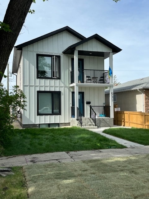 Building Photo - 531 Regent Ave E