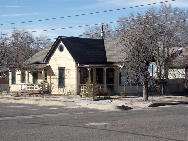 Photo - 233 N Pleasant St