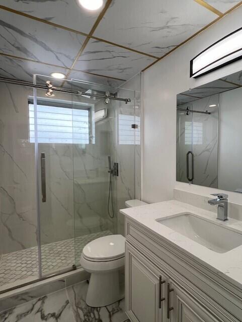 Photo - 1021 Crystal Lake Dr Unit 202