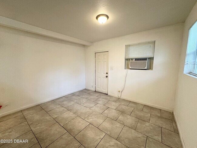 Photo - 420 Henry Butts Dr