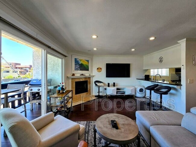 Photo - 320 Hermosa Ave Unidad #105 Rental
